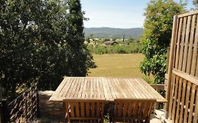 Joli appartement dans village calme en Provence