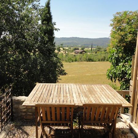 Joli appartement dans village calme en Provence Les Mées Extérieur photo
